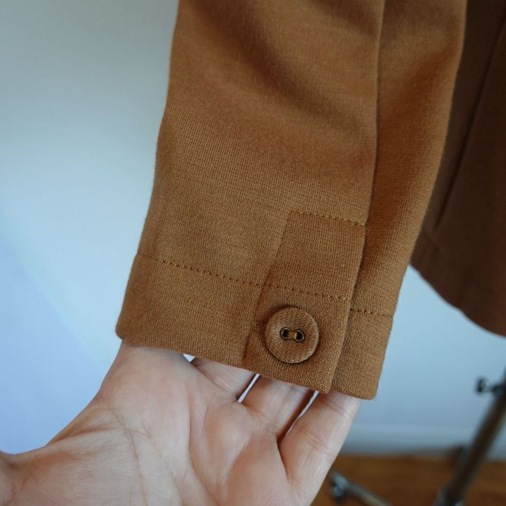 Suzie Kondi Three Button Blazer Camel Size XS NWT - Picture 10 of 13